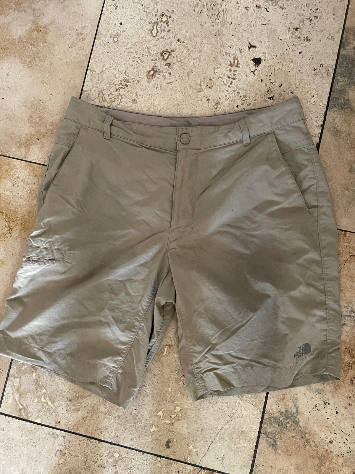 The North Face Hiking Shorts Men's Khaki Nylon - Size 34