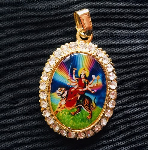 INDIAN HINDU RELIGIOUS PENDANT 