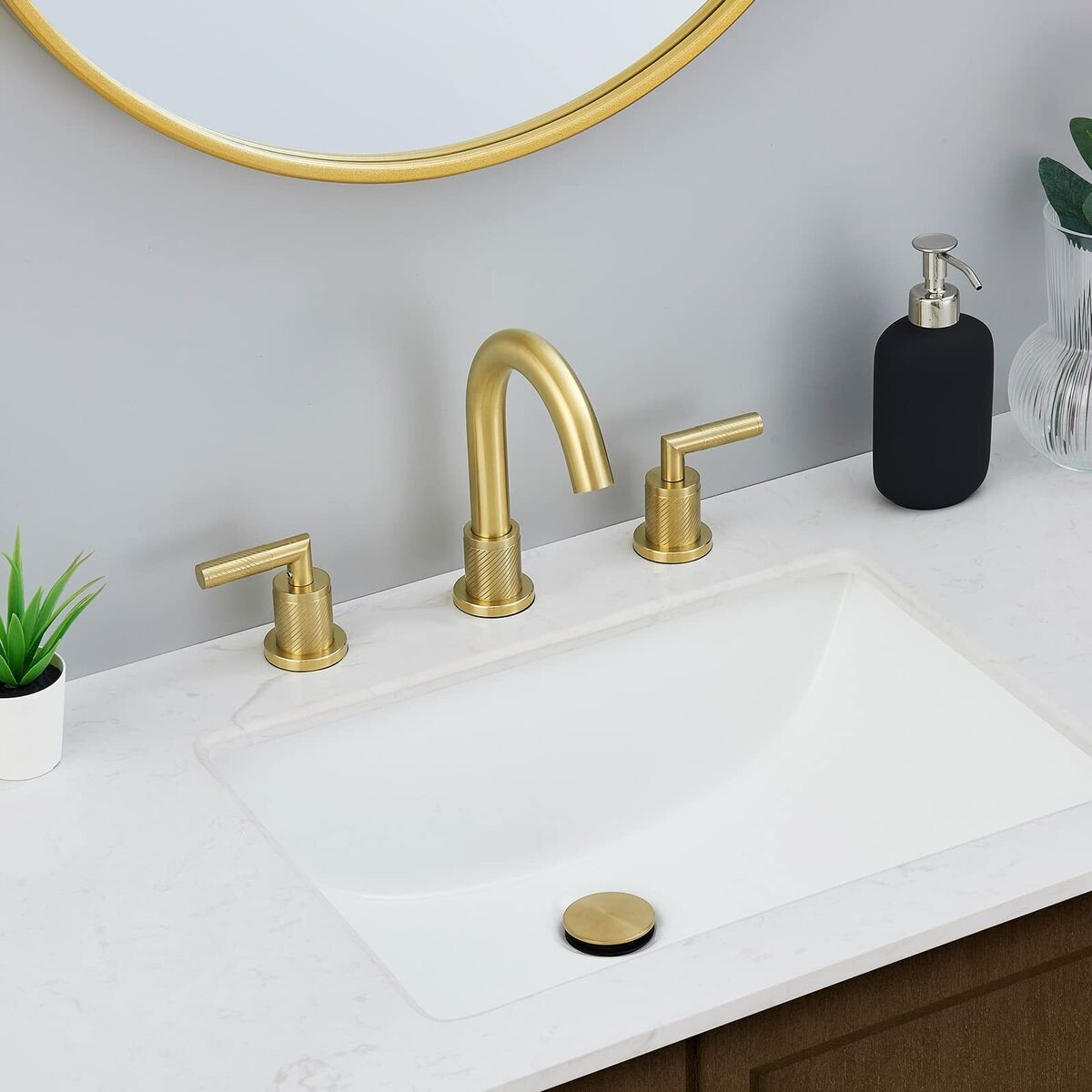 Grifo de baño dorado cepillado, grifo dorado de una sola manija para  fregadero de baño, grifo de lavabo de tocador de baño, 1 agujero con  drenaje