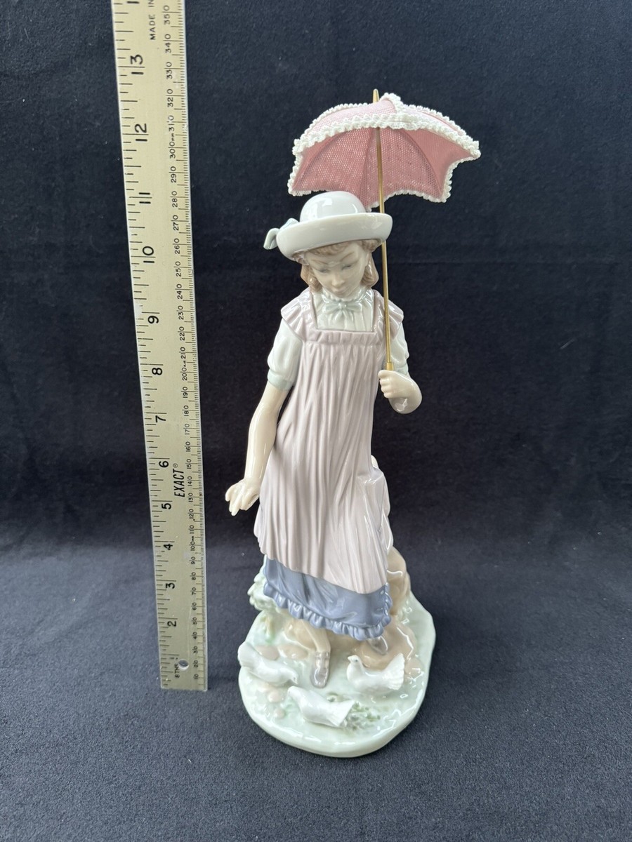 LLADRO Figurine 5156 LLADRO Figurine 5156