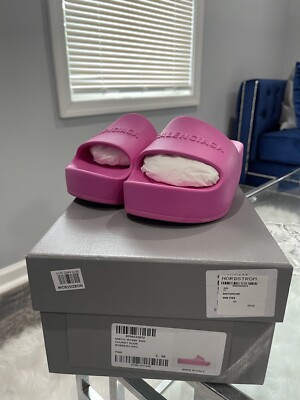 Balenciaga Women's US 5/EU 35 Chunky Rubber Platform Logo Slide