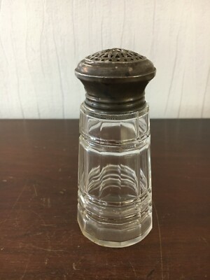 Salzstreuer Aus Glas