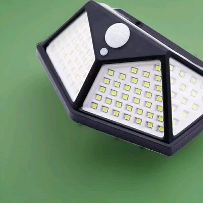 LEOVIN Lampada LED Solare da Esterno 114 LED IP65 Impermeabile con Sensore di Movimento