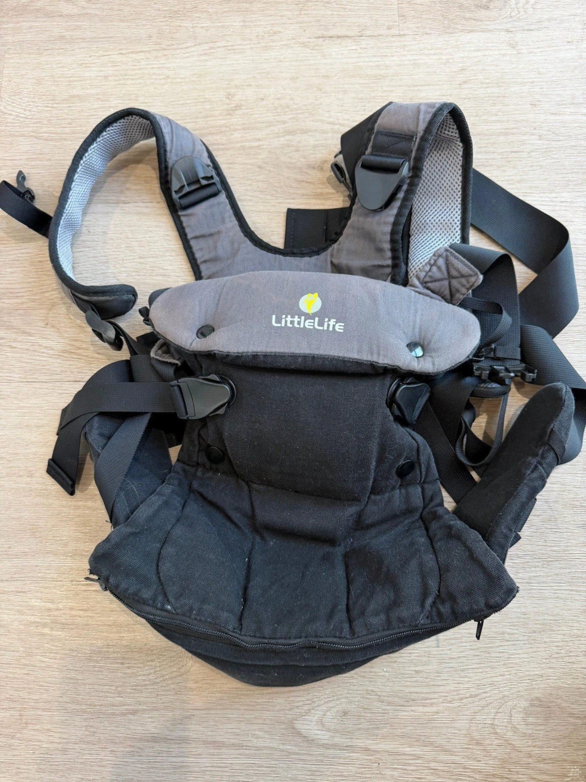 Littlelife - Acorn - Baby Carrier Good Used Condition No Box