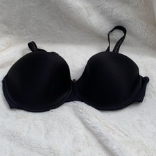 Chantelle Black T-Shirt Underwire Bra Molded Cups Adjustable Strap 34DDDD