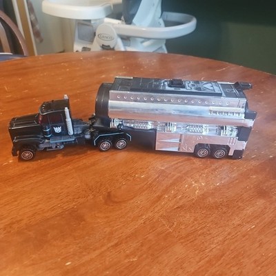 1994 Transformers Hasbro Takara RID Scourge Super Class Tanker Truck Gray/green