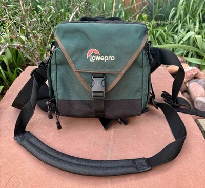 Lowepro Padded Camera Bag Off Road Pack Green Nylon, Many Pockets 10x10x5 in