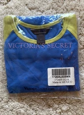 NEW, Sealed Victoria’s Secret Moda International Women’s Colorblock Shirt Small