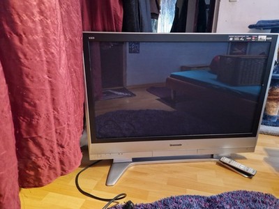 Panasonic TH-42PX60E Plasma Fernseher kaum gebraucht voll funktionsfähig