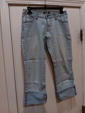 Angels Womens Disstressed Jeans Sz 7 Button fly stretchy capri cuffed