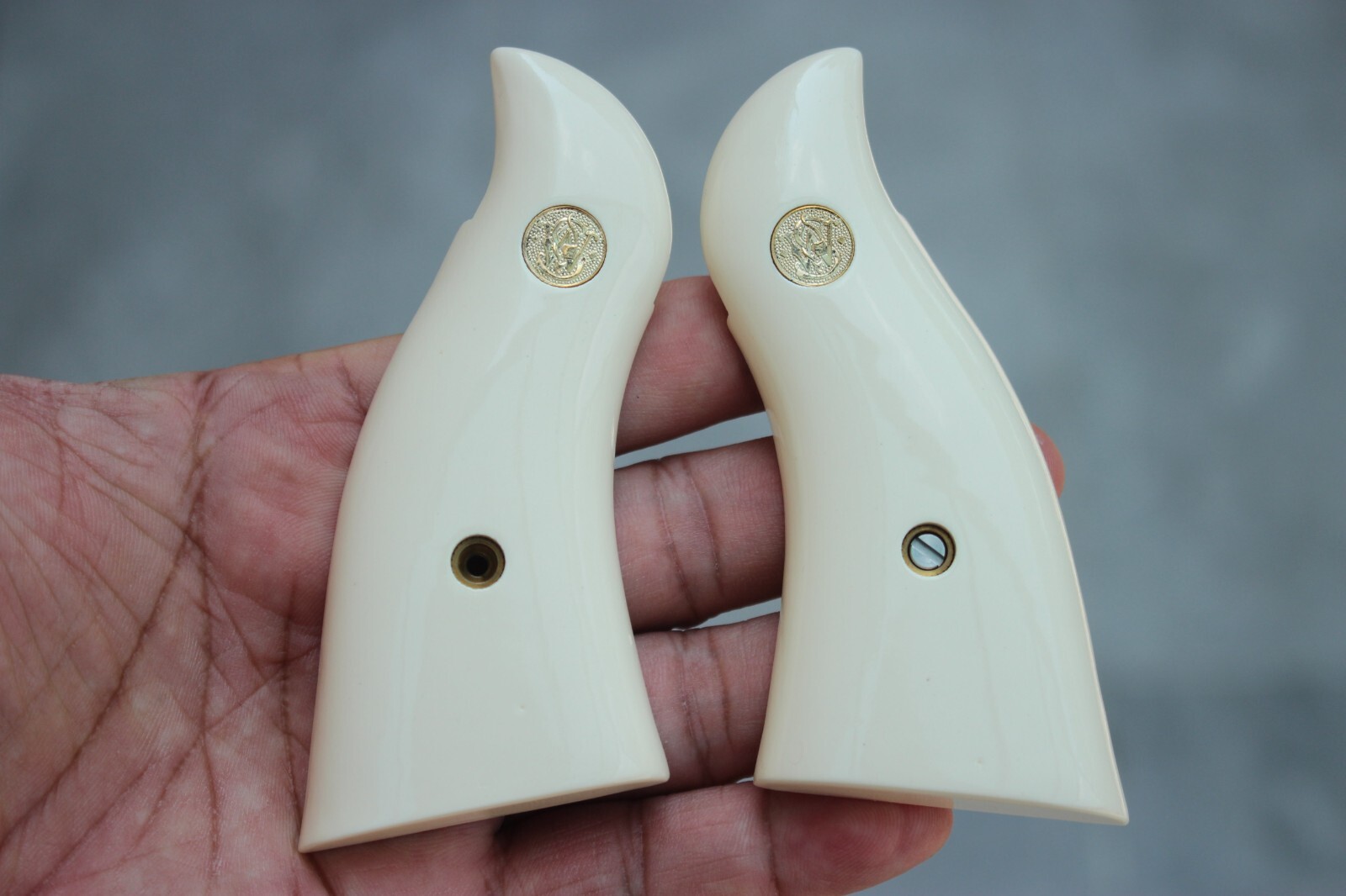 Poignée De Pistolet Pachmayr Pour S&W K&L Frame - Modèle Rare à Crosse Carrée