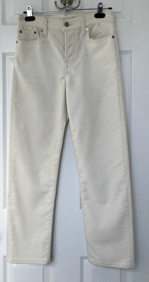 PANTALONES DE PANA RECTOS DE TIRO ULTRA ALTO LEVI'S WEDGIE 26 MARFIL Foto 2 de 4