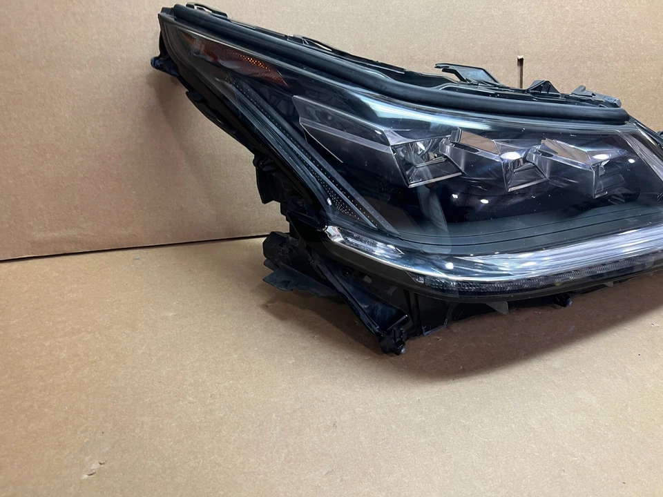 OEM 2016 2017 2018 2019 2020 2021 LEXUS LX570 FARO LED DERECHO DERECHO *DAÑADO* Foto 4 de 4