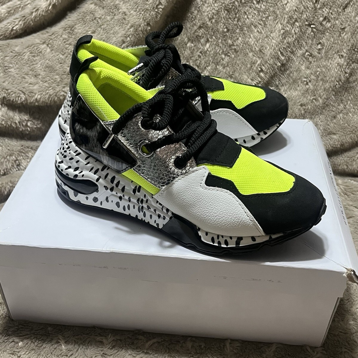 Steve Madden Cliff Neon Green Leopard Platform Sneakers