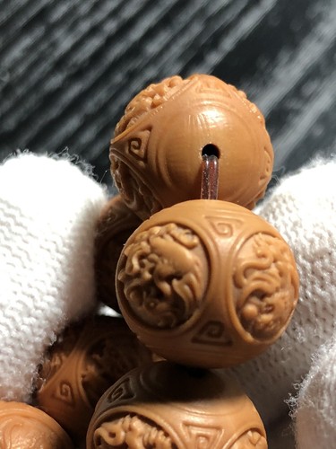 15mm Hedgehog Walnut Hand carved Four divine beasts Bracelet 纯手工猴头雕刻四大神兽手串 - Picture 5 of 12