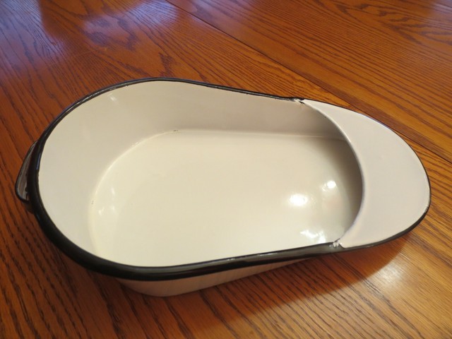 Download Vntg Asepticon Enameled Steel FAVORITE FRACTURE BED PAN ...