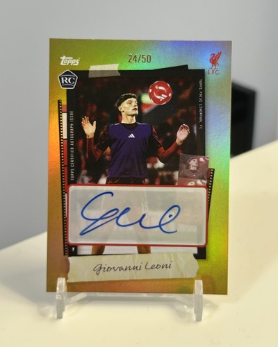 Topps Focus Liverpool 2025/26 Giovanni Leoni RC Auto Gold /50