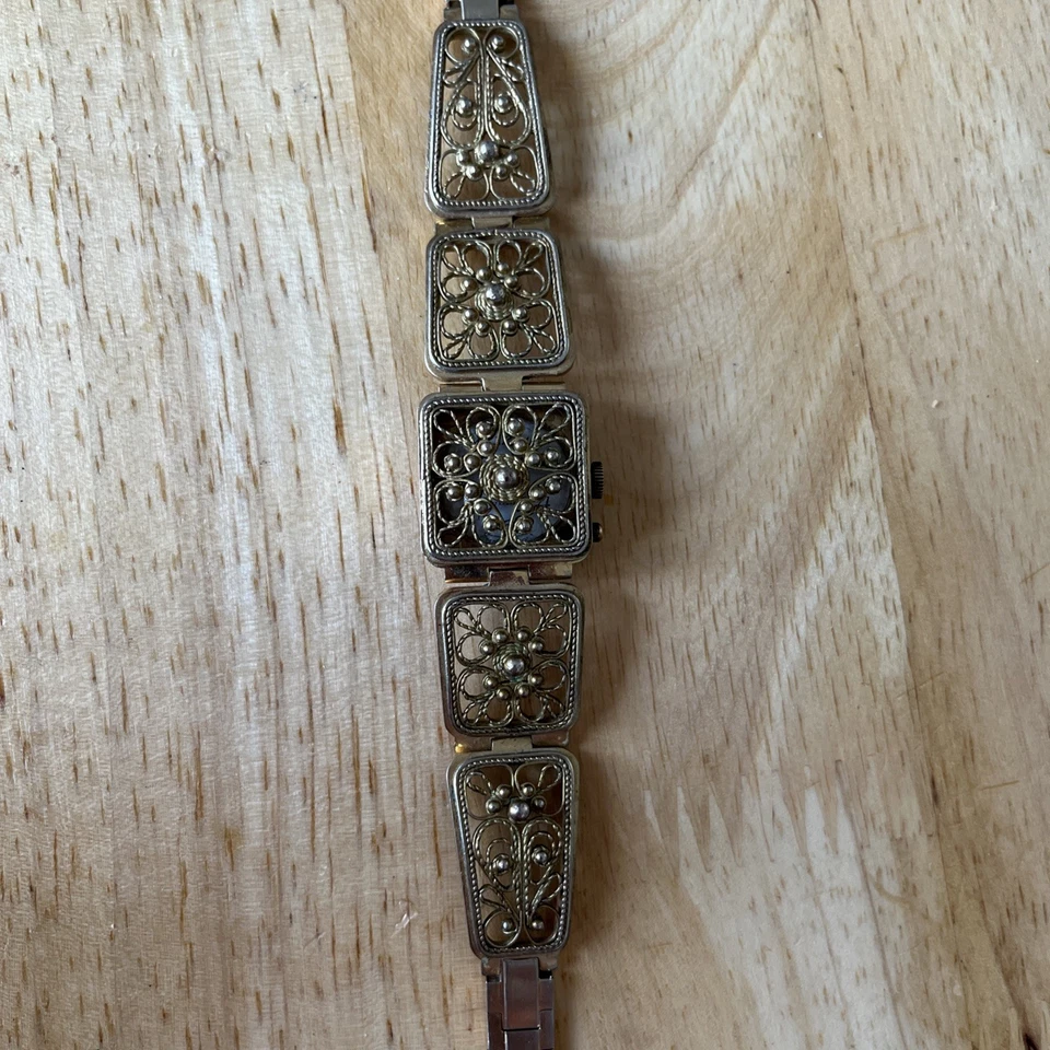 Reloj mecánico de pulsera Chika vintage de segunda mano enchapado en oro de plata de ley 925 Foto 3 de 4