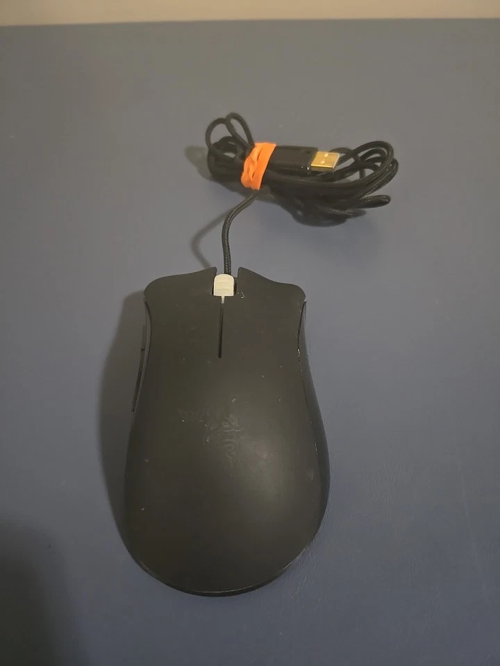 Razer Deathadder RZ01-0015 Right Handed Edition Mouse READ - Image 3 of 4