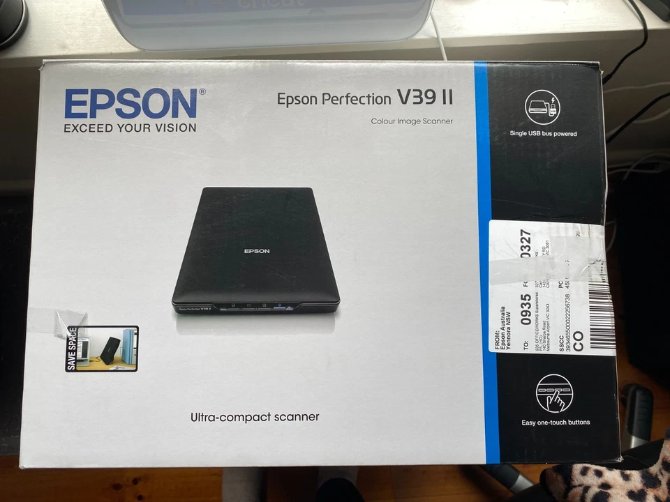 Epson Perfection V39 II Compact Flatbed Photo Document Scanner 4800 dpi - image 3 of 4