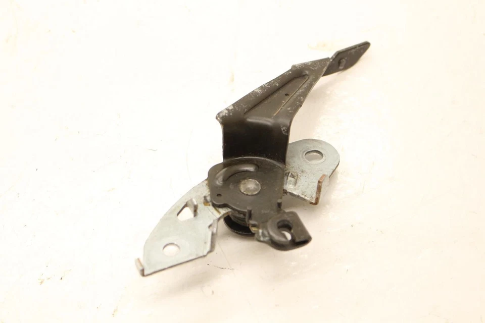 Nissan 300ZX Z31 1984-1986 2+0 capó pestillo palanca de liberación Foto 3 de 4