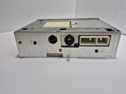 Vintage Toyota Celica Part No. 86120-28040 Fujitsu Radio - 88-91 Celica - - Picture 7 of 8
