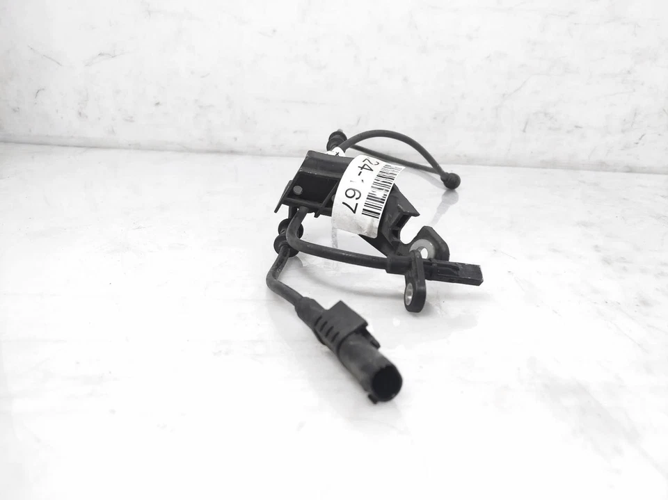 Mercedes-Benz Gla250 2015-2020 2,0 L rueda delantera abs sensor antifreno Foto 4 de 4