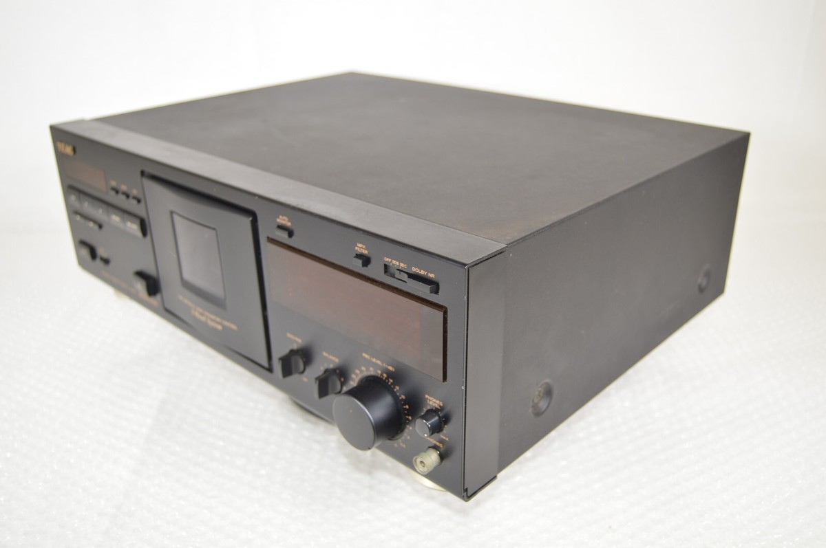 TEAC V-3000 3-Head System Stereo Cassette Deck Working TEAC V-3000 3-Head System Stereo Cassette Deck Working