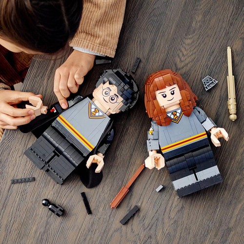 NUOVO! LEGO Harry Potter e Hermione Granger (76393) - Foto 4 di 6