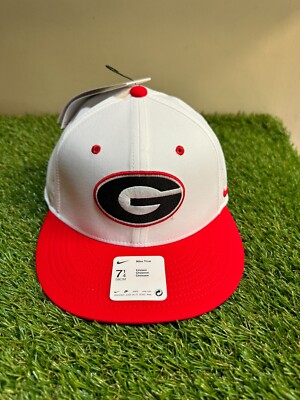 Nike UGA Dawgs Georgia Bulldogs Baseball Team Issued Fitted Cap Hat 7 1/4 White