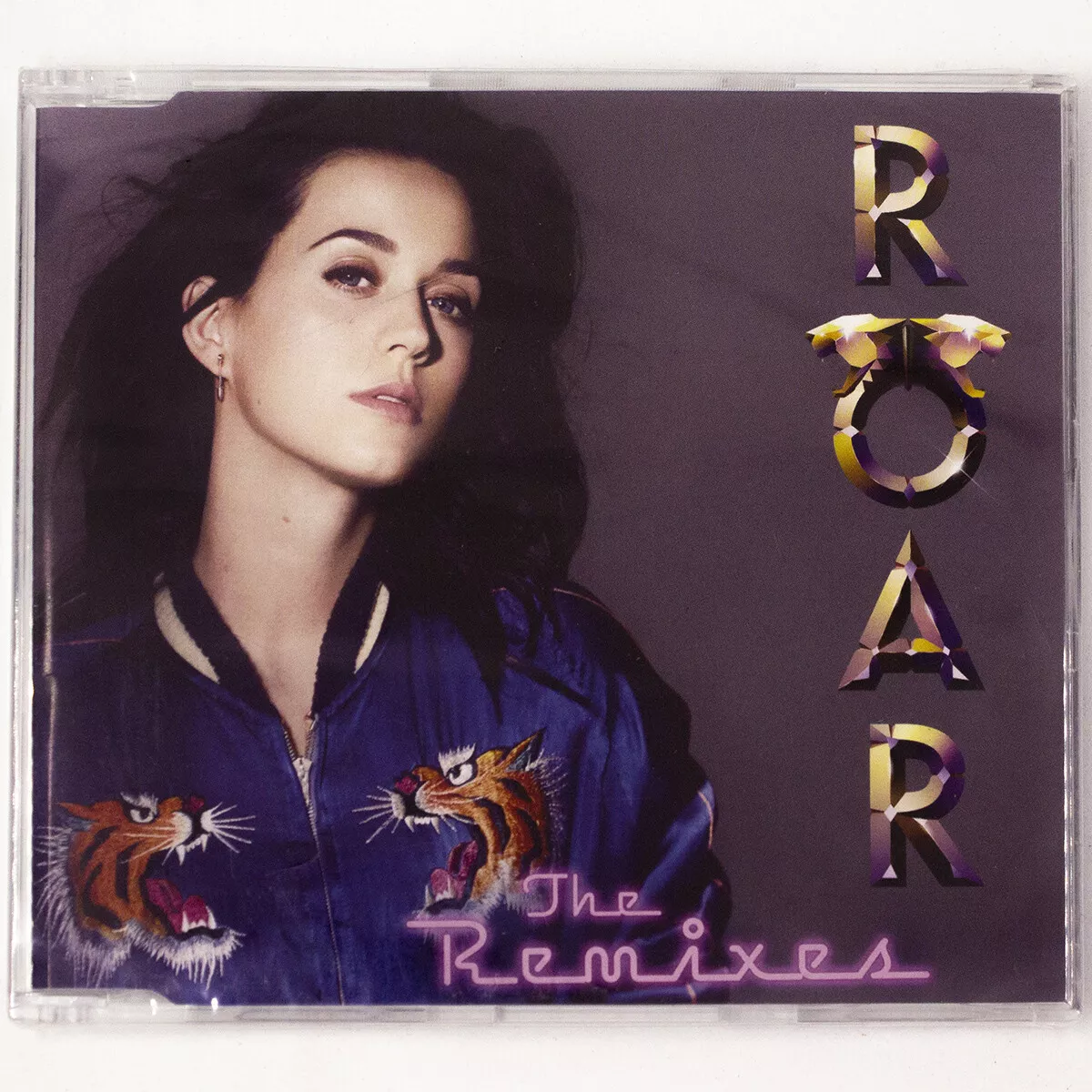 Katy Perry--ROAR  Katy perry roar, Katy perry, Katy perry photos