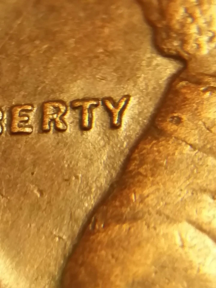 AU 1918 s Lincoln wheat cent misaligned die doubled eye strike doubling RTY S - Image 2 of 4