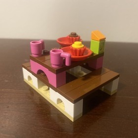 Lego 3184 Friends Adventure Camper & 3938 Andrea&rsquo;s Bunny House Read Description 