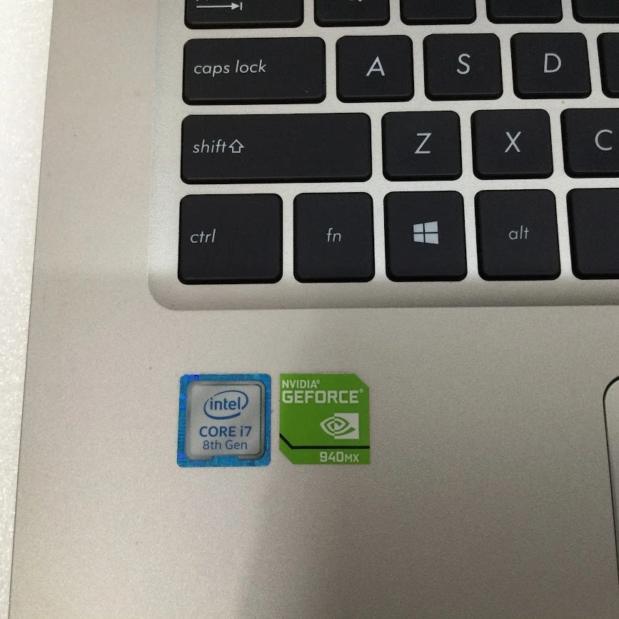 ASUS VivobooK S510U LAPTOP 15.6"i7-8550U 16GBRAM 256GBSSD 940MXGPU FHD HDMI W11 - image 3 of 4