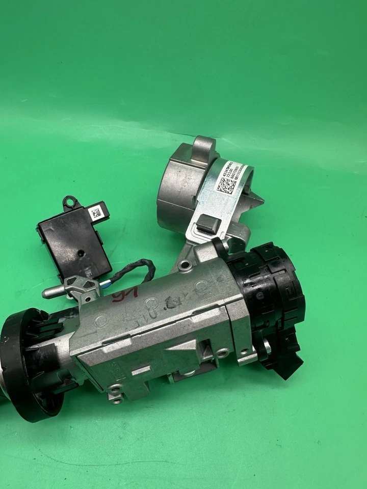 Interruptor de encendido de columna de dirección Buick Encore 2013 2014 2015 con llave Foto 2 de 4