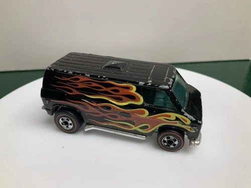 1975 Hot Wheels Redline Super Van in Black Enamel - Flame Tampo (HK)