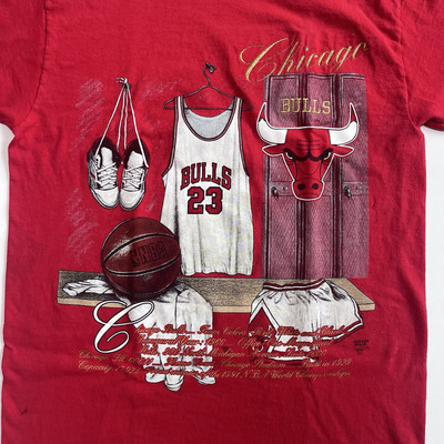 Vintage Michael Jordan Nutmeg Locker Room Chicago Bulls T-shirt