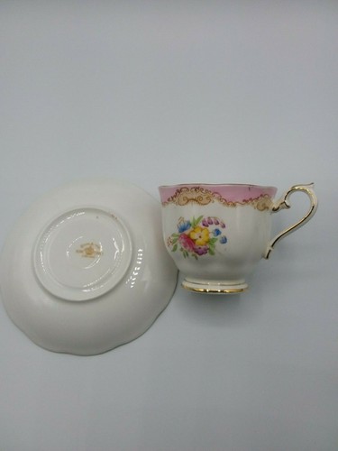 Vtg Royal Albert Tea Cup & Saucer Pink Multi-Colored Floral Bone China 1940's - Picture 7 of 9