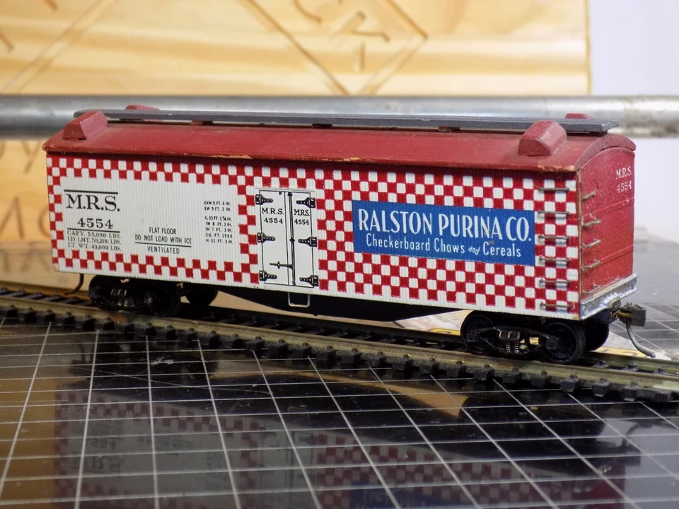 HO wood kit 40' wood reefer Ralston Purina 4554 (Mo71709) - Image 4 of 4
