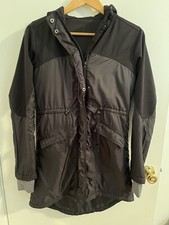 Mondetta Black Packable zip hooded jacket pockets longer length Small