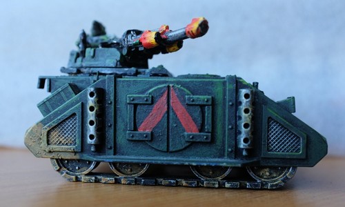 Razorback Space Marine Fahrzeug Kunststoff + Metall bemalt 2. Edition Warhammer 40K