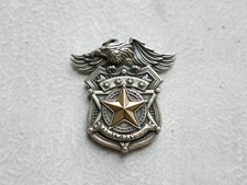 Harley-Davidson Solid Metal Eagle Badge With Screw Back