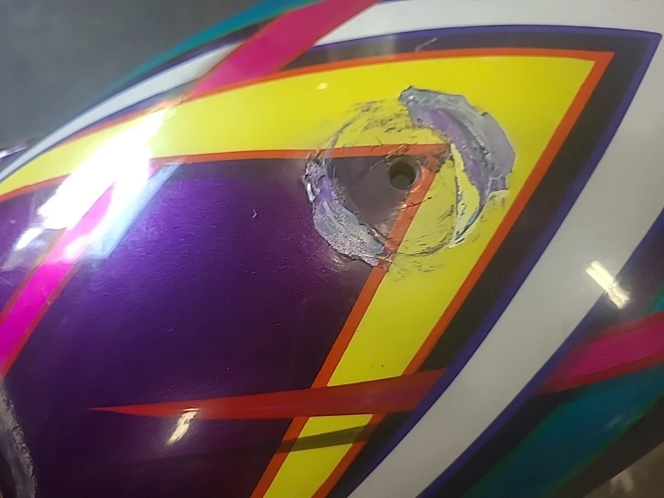 Guardabarros trasero clásico Kawasaki Vulcan 800 VN800 2000 FABRICANTE DE EQUIPOS ORIGINALES Foto 3 de 4