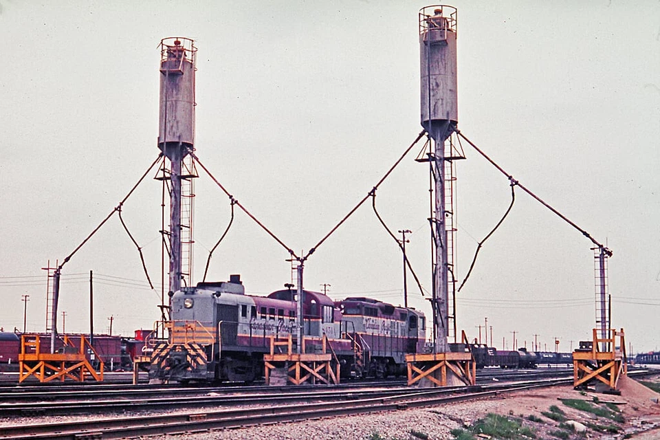 Torre de lijado escala N N7700 Foto 2 de 4