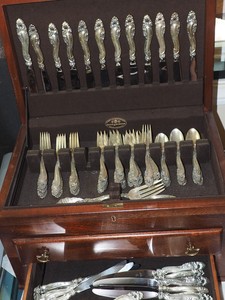 127-Piece-Gorham-Decor-Pattern-Sterling-Silver-flatware-set