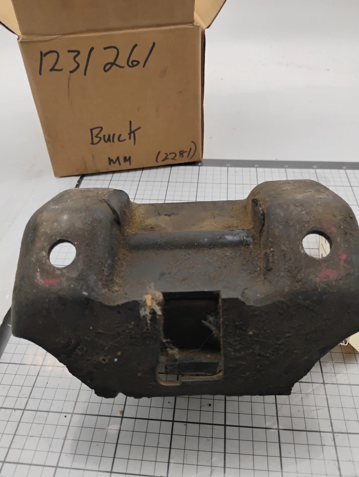 Buick 1968-80 Century Regal Electra LeSabre 1231261 Montaje Motor Nuevo de Lote Antiguo Hecho en EE. UU. Foto 2 de 4