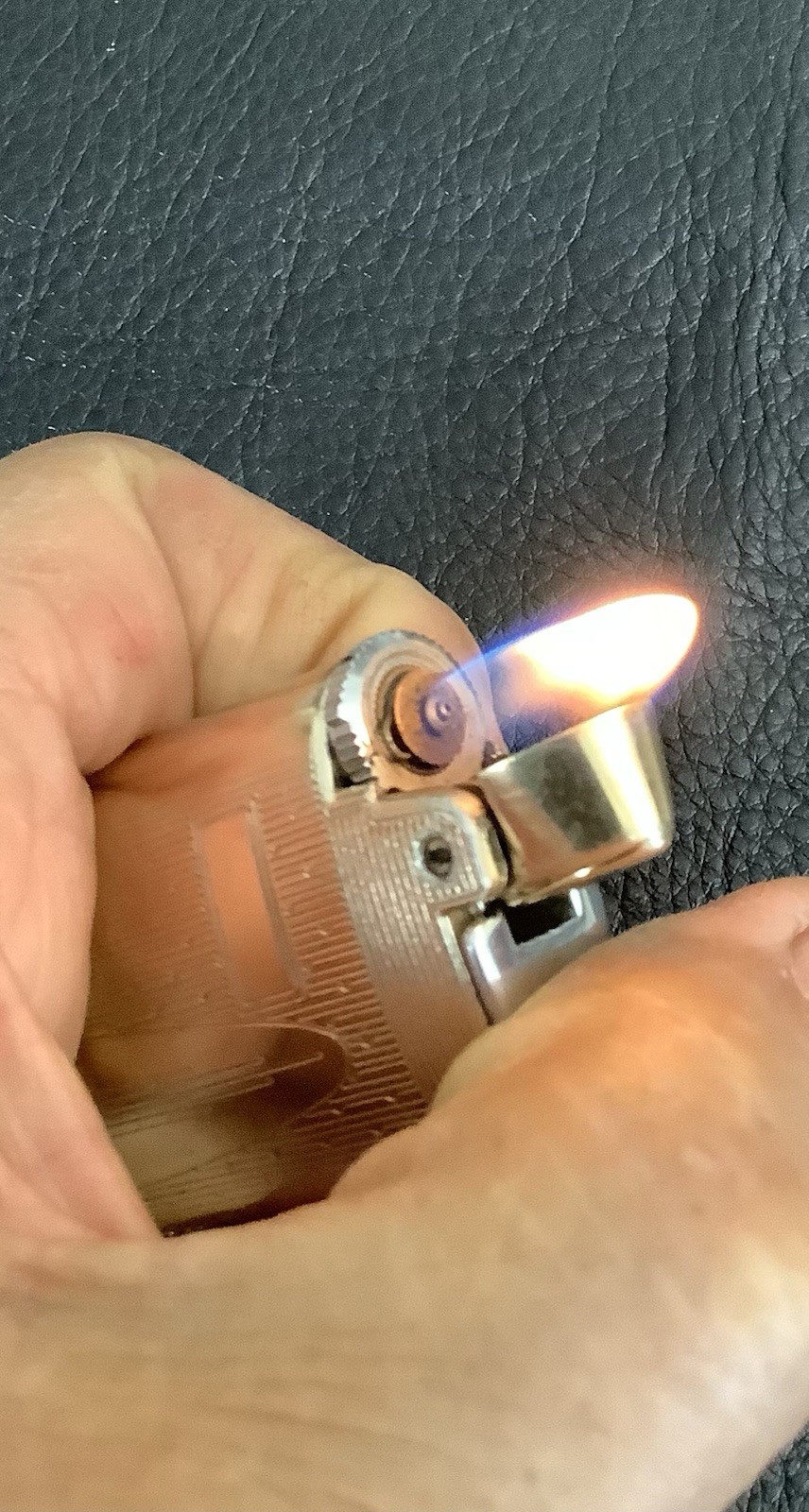 Ronson Gold Toned Varaflame Starfire Butane Lighter