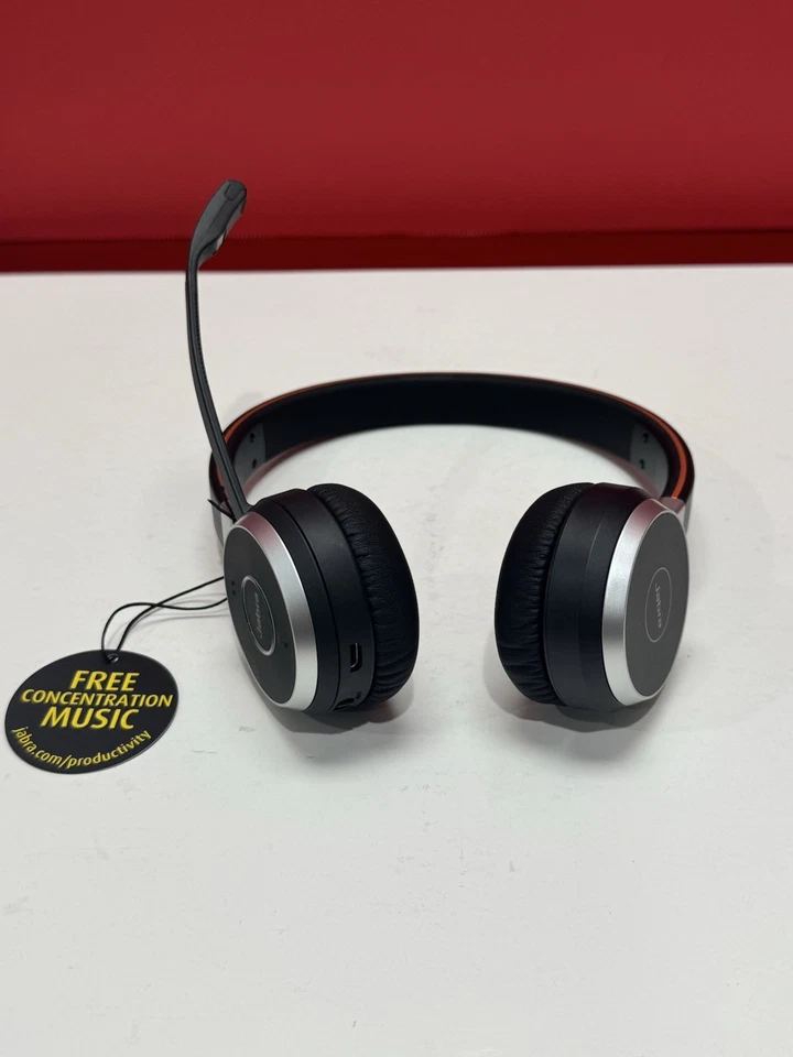 Jabra Evolve 65 UC Headset Complete w/Soft Case, Link 370 BT Dongle, USB Cable - Image 3 of 4