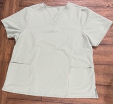 Size XXL Mandala Scrub Top Jade Green 6 Pockets V Neck