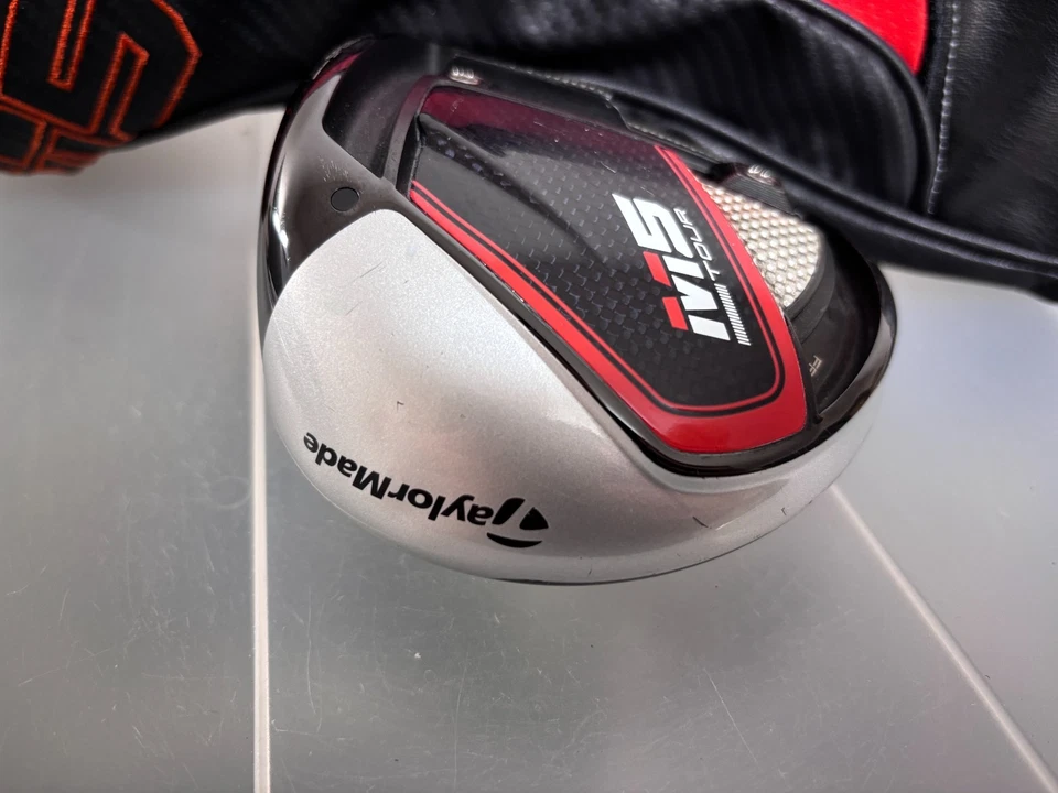 Taylormade M5 Driver Head Only 9 ( 9.0 ) degrees Right-Handed TOUR w/cover - Image 4 of 4